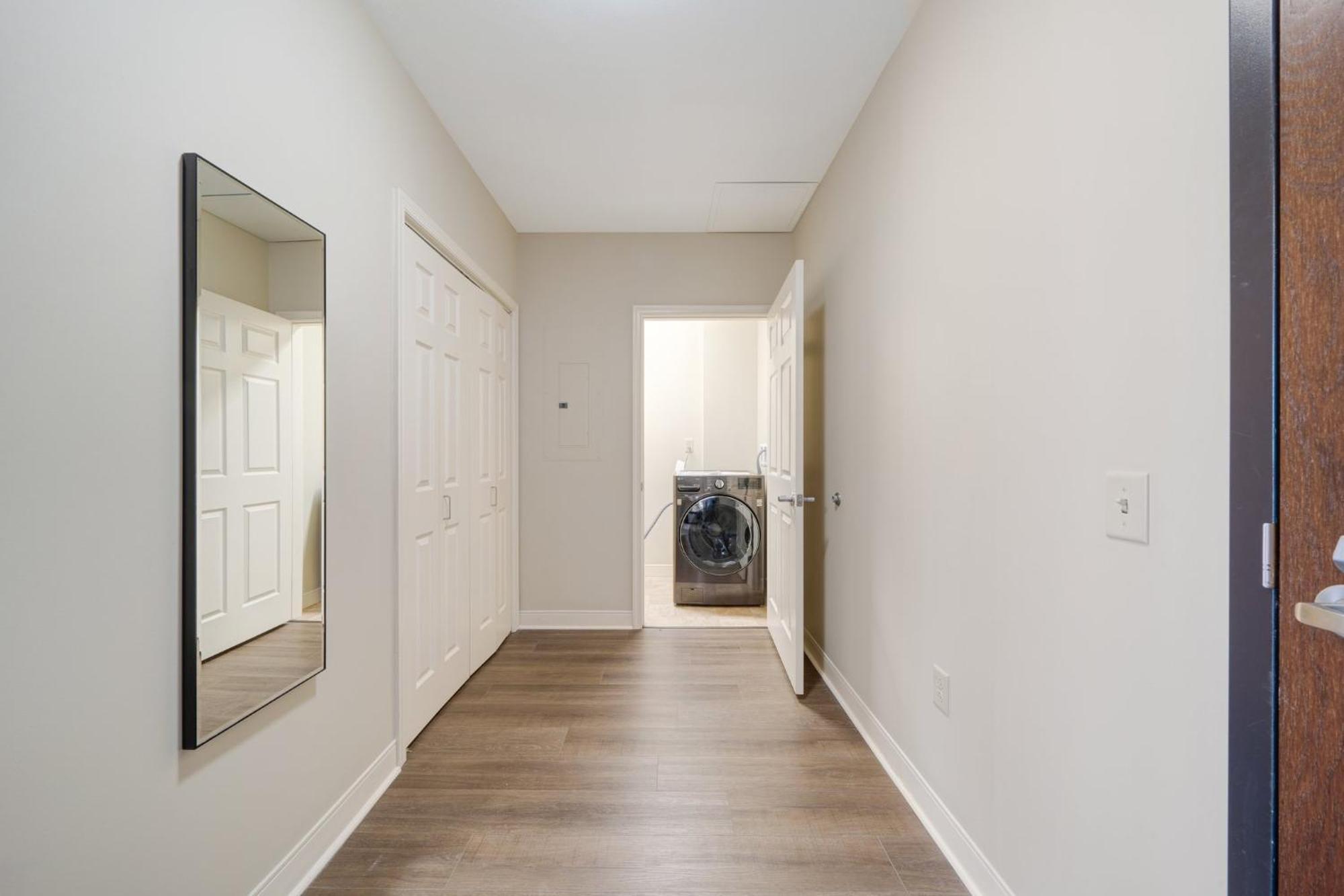 Appartamento Vibrant Luxury Prime Location 24-7 Onsite Parking Gym Lounge Pittsburgh Esterno foto