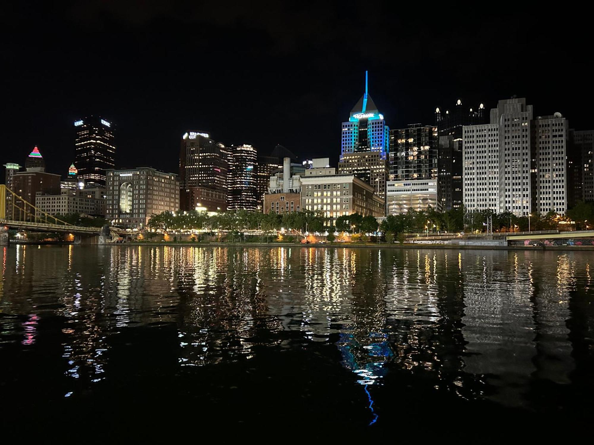 Appartamento Vibrant Luxury Prime Location 24-7 Onsite Parking Gym Lounge Pittsburgh Esterno foto